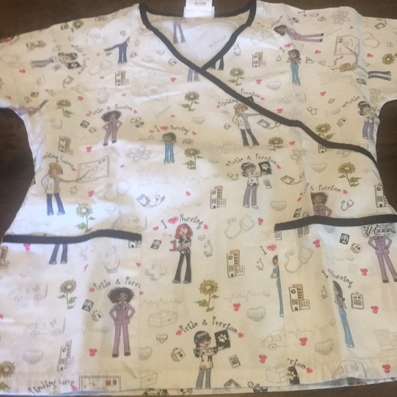 Uniform Advantage Scrub Printed Top Small - Picture 5 of 8